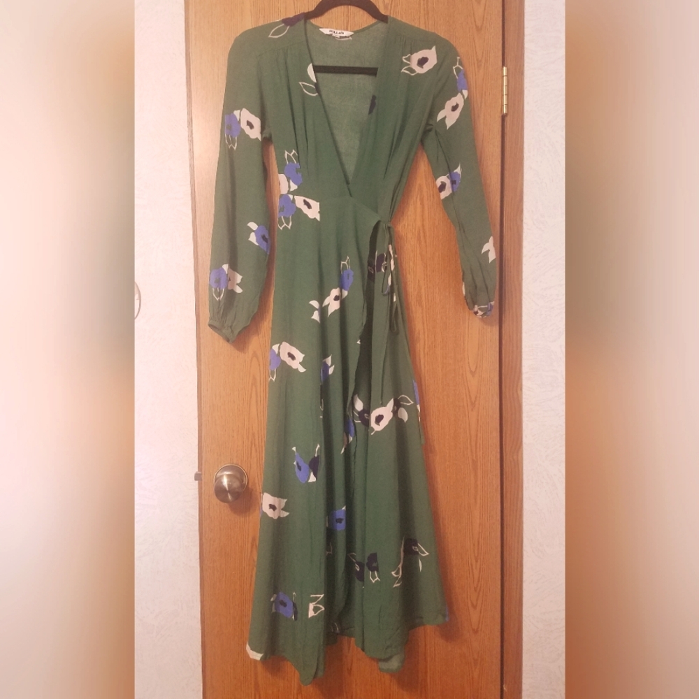 Rolla's Elegant Green Floral Wrap Dress Size XS 6
